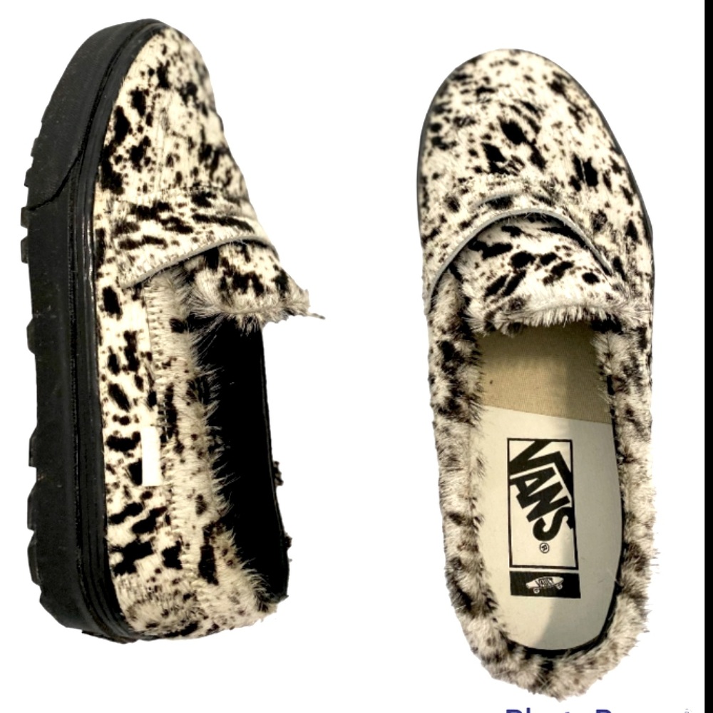 NWOT Vans Pony White Brown Slip On VNOA5HU Size Men 6US Woman 7.5’ US